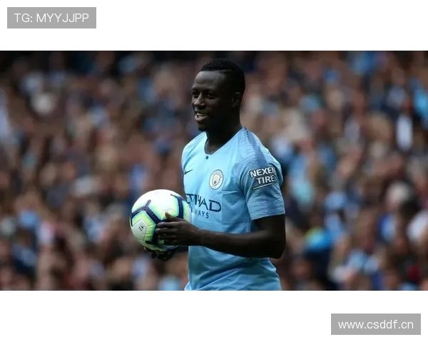 马蒂·卡什本赛季表现稳健,防守数据持续提升 马蒂·卡什本赛季表现稳健,防守数据持续提升