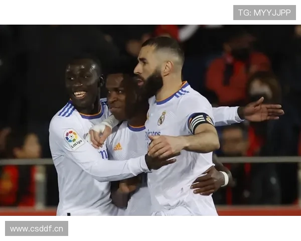 维尼修斯对比历史顶级边锋：是否已跻身世界级