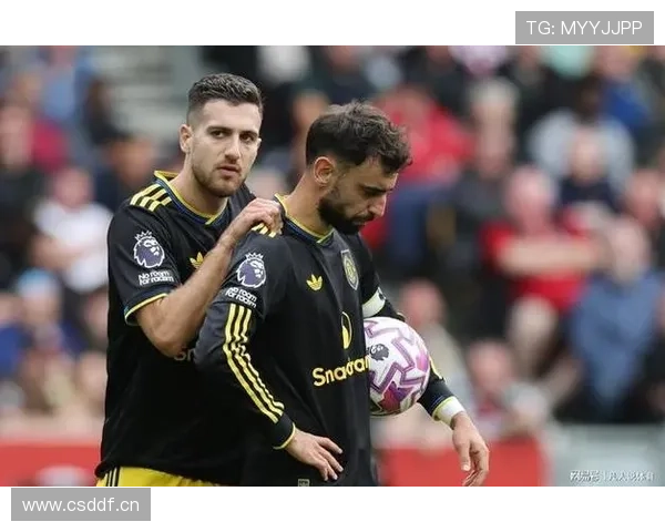 曼联对布鲁诺依赖加剧,核心强势表现下稳定性面临考验 曼联对布鲁诺依赖加剧,核心强势表现下稳定性面临考验